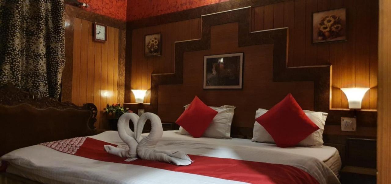 Goroomgo Ankur Lake View Mall Road Nainital - Prime Location With Luxury Room Екстериор снимка